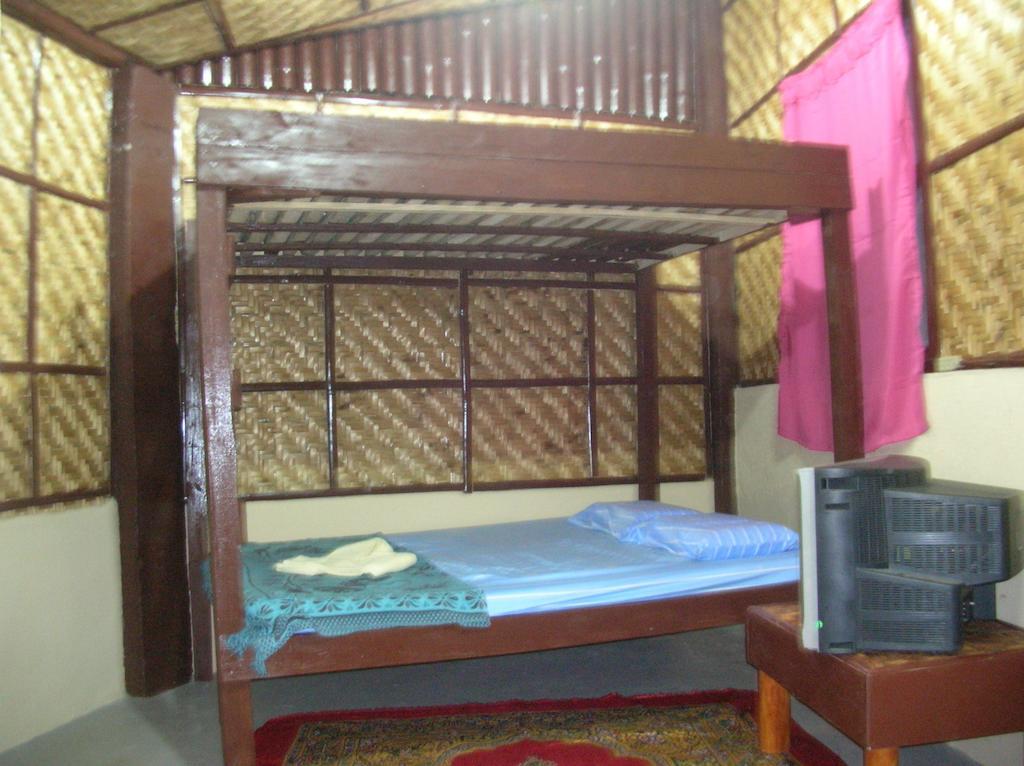 Mabuhay Breeze Resort بنغلاو الغرفة الصورة
