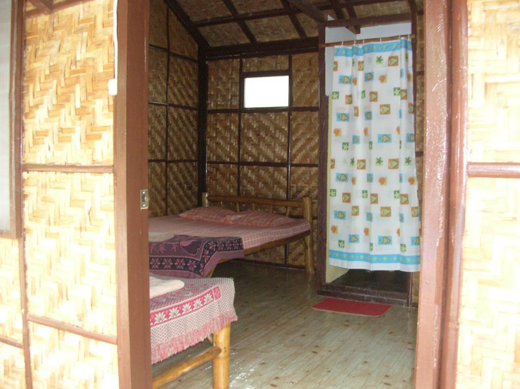 Mabuhay Breeze Resort بنغلاو الغرفة الصورة